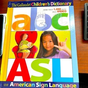The Gallaudet Children’s Dictionary - American Sign Language ASL